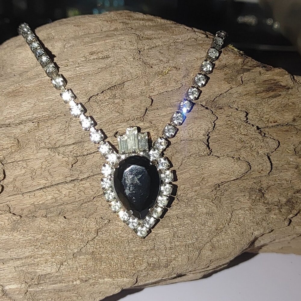 Vintage Rhinestone Necklace Black Glass Teardrop Pendant Art Deco 16 inch